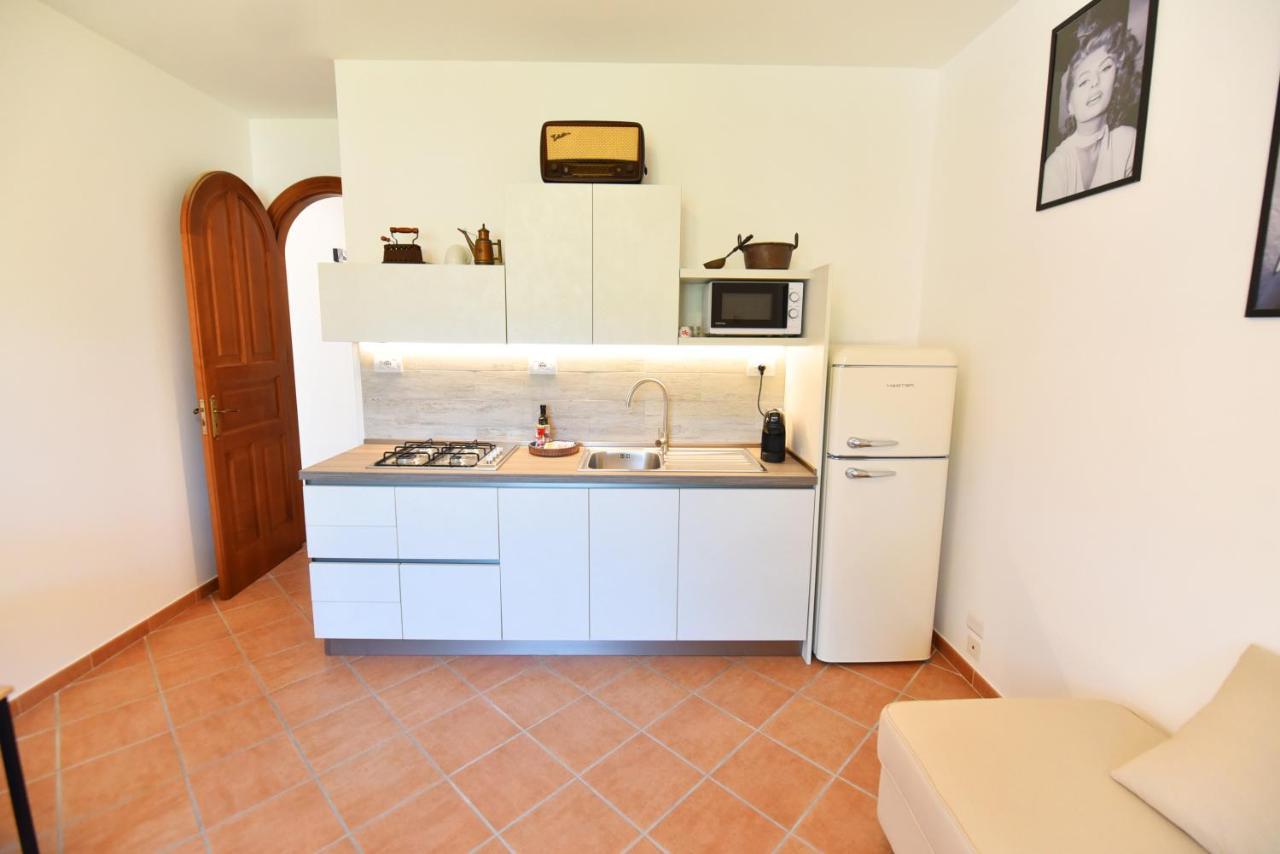 Chez Luke Apartments In アジェーロラ エクステリア 写真