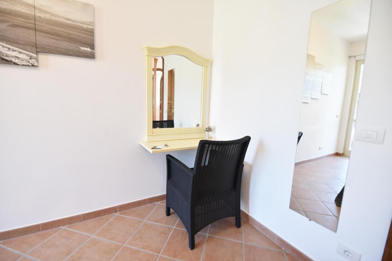 Chez Luke Apartments In アジェーロラ エクステリア 写真